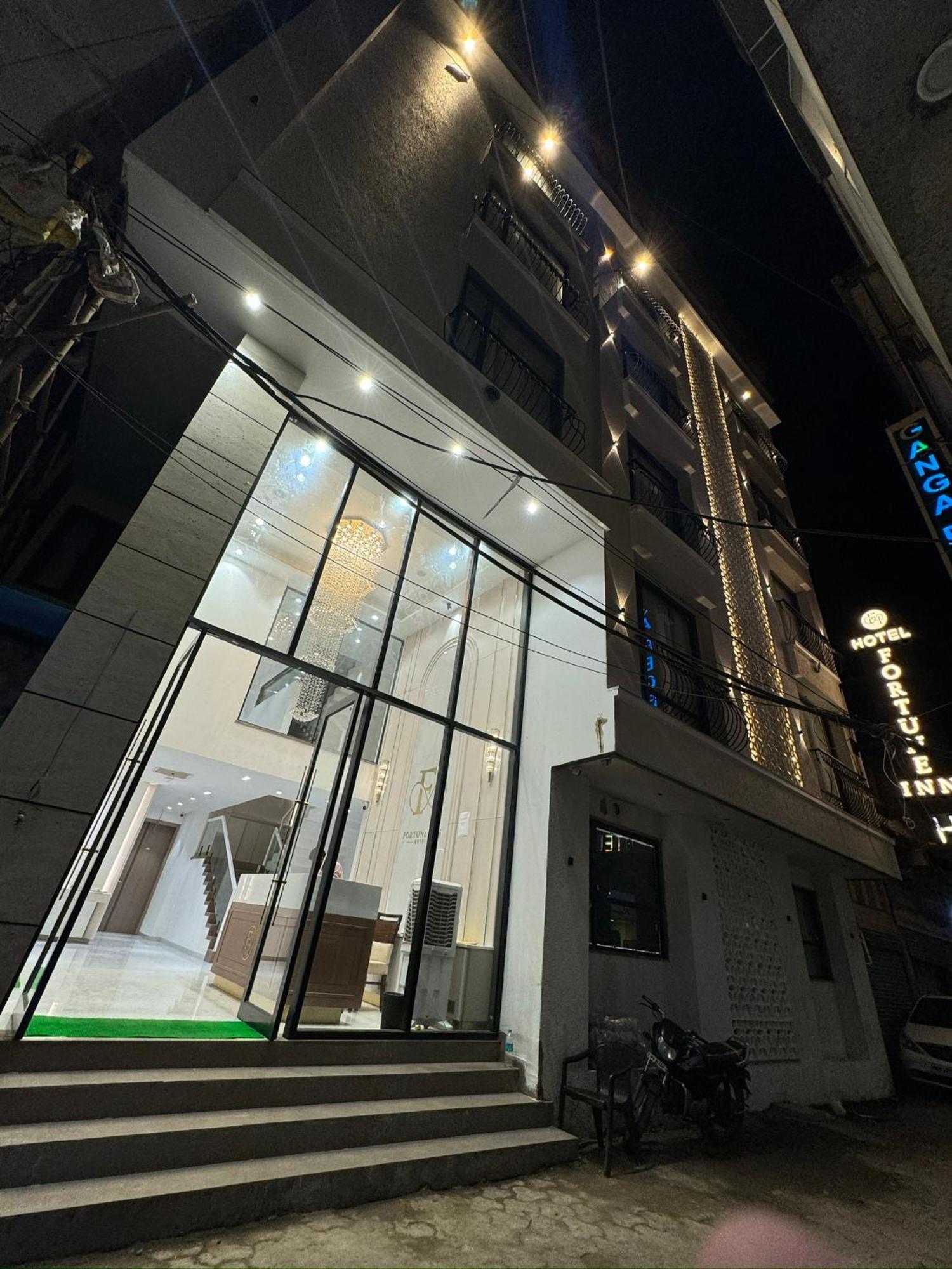 Hotel Fortune Inn Bhopal Exterior photo